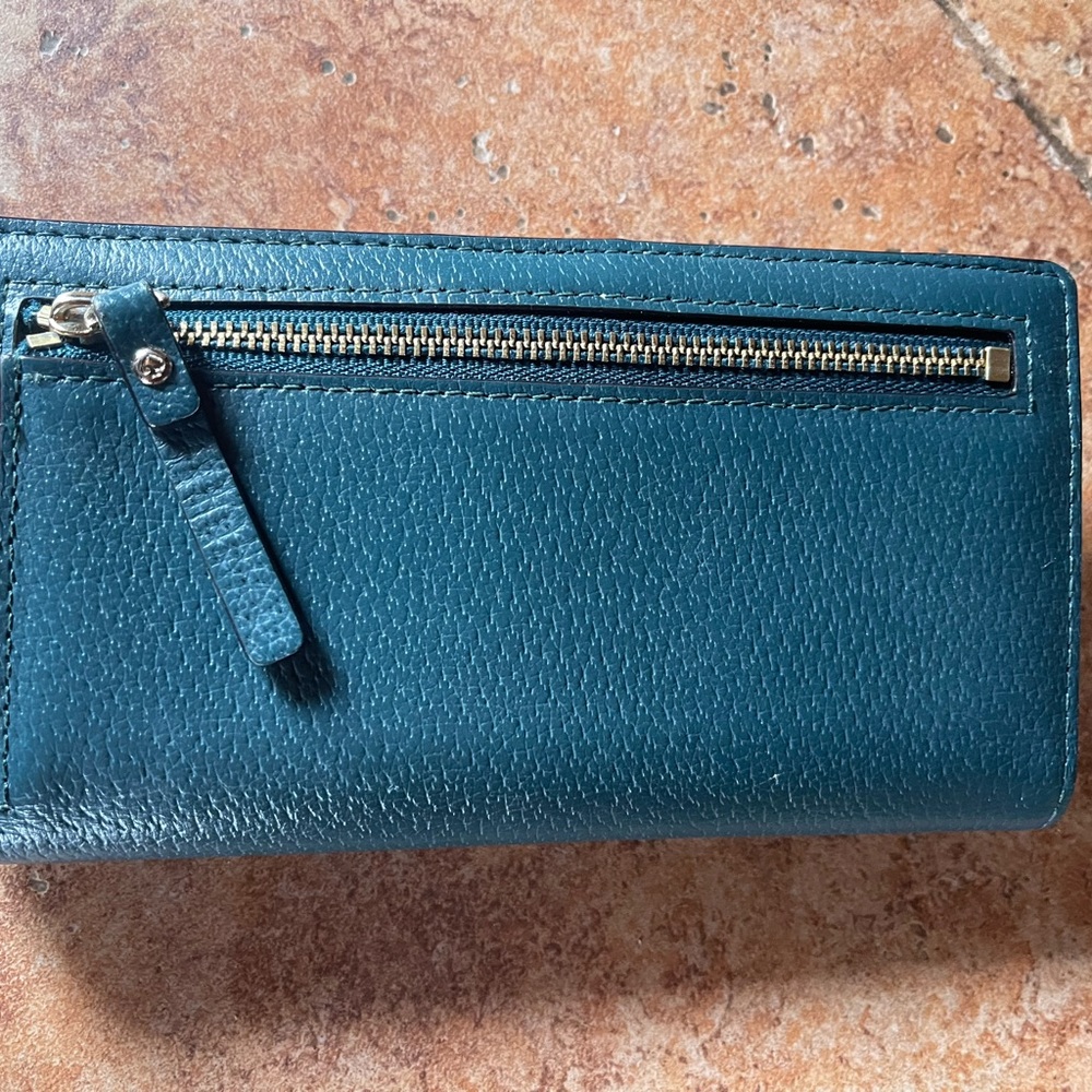 Kate Spade Wallet - Picture 3 of 5